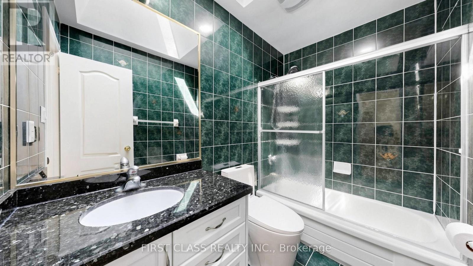 17 Cross Hill Road, Toronto, Ontario  M1T 3E3 - Photo 30 - E13220320