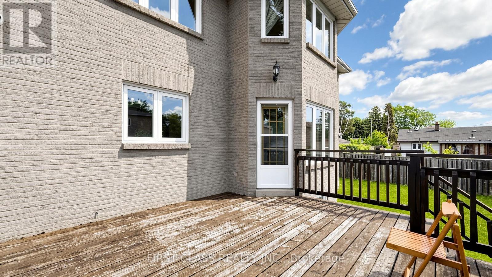 17 Cross Hill Road, Toronto, Ontario  M1T 3E3 - Photo 45 - E13220320