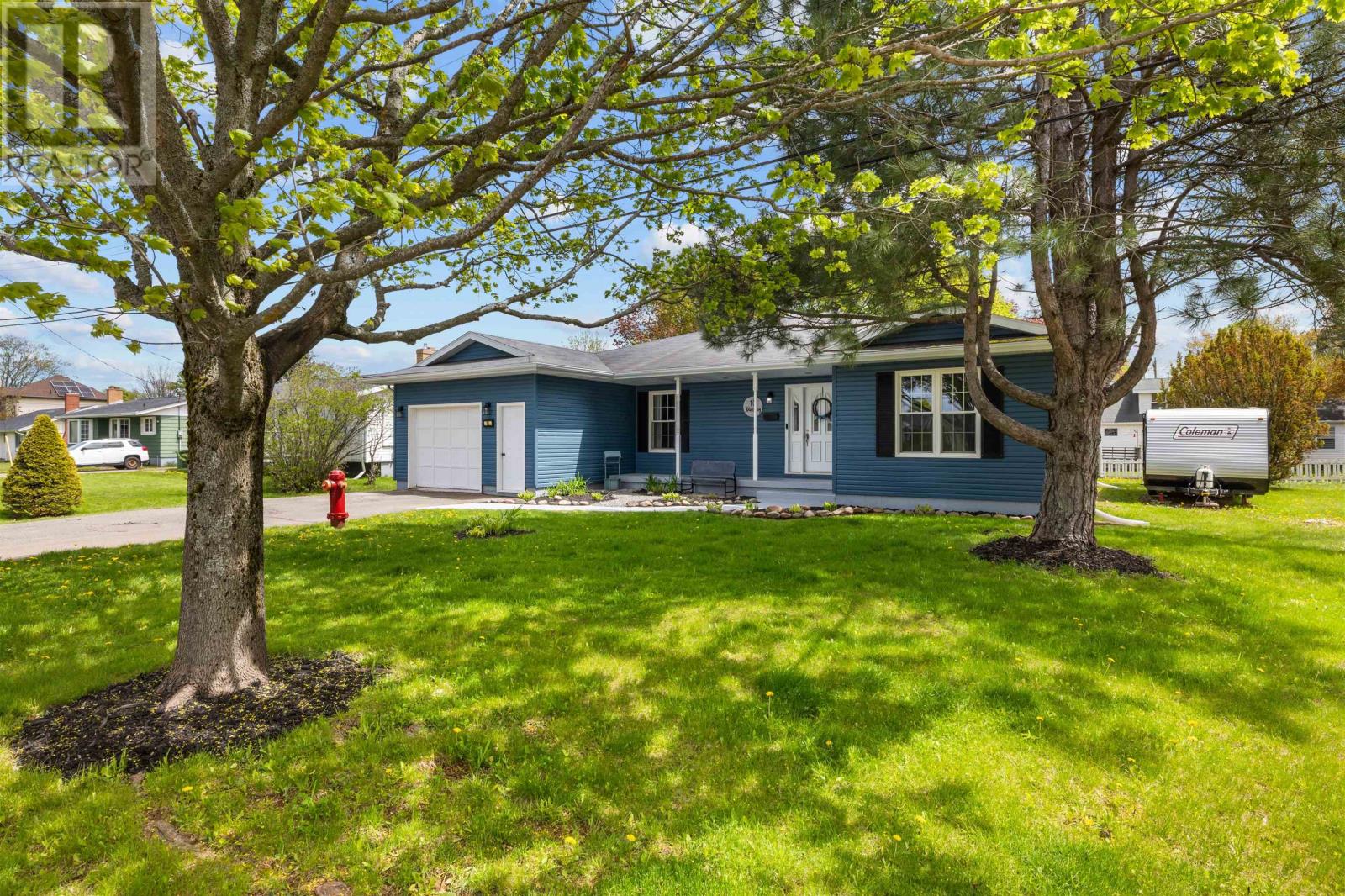 10 MacKay Drive, charlottetown, Prince Edward Island