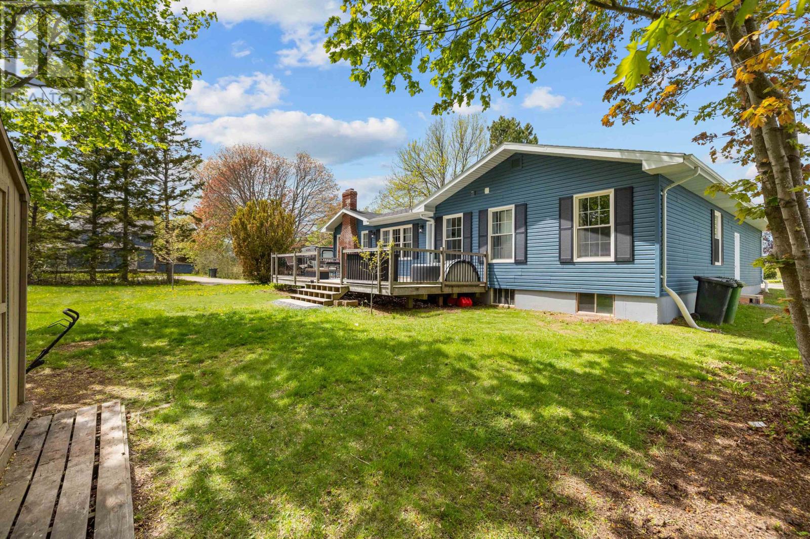 10 Mackay Drive, Charlottetown, Prince Edward Island  C1A 5W1 - Photo 15 - 202612747