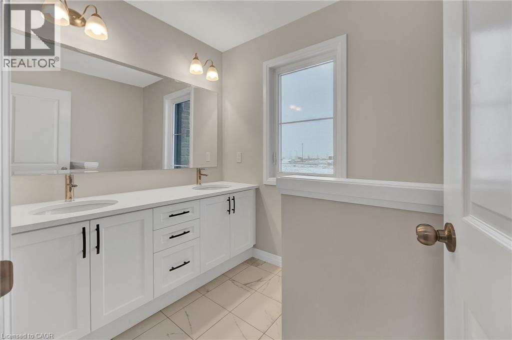 16 Sandstone Street, Cambridge, Ontario  N1S 4Y4 - Photo 17 - 40834445
