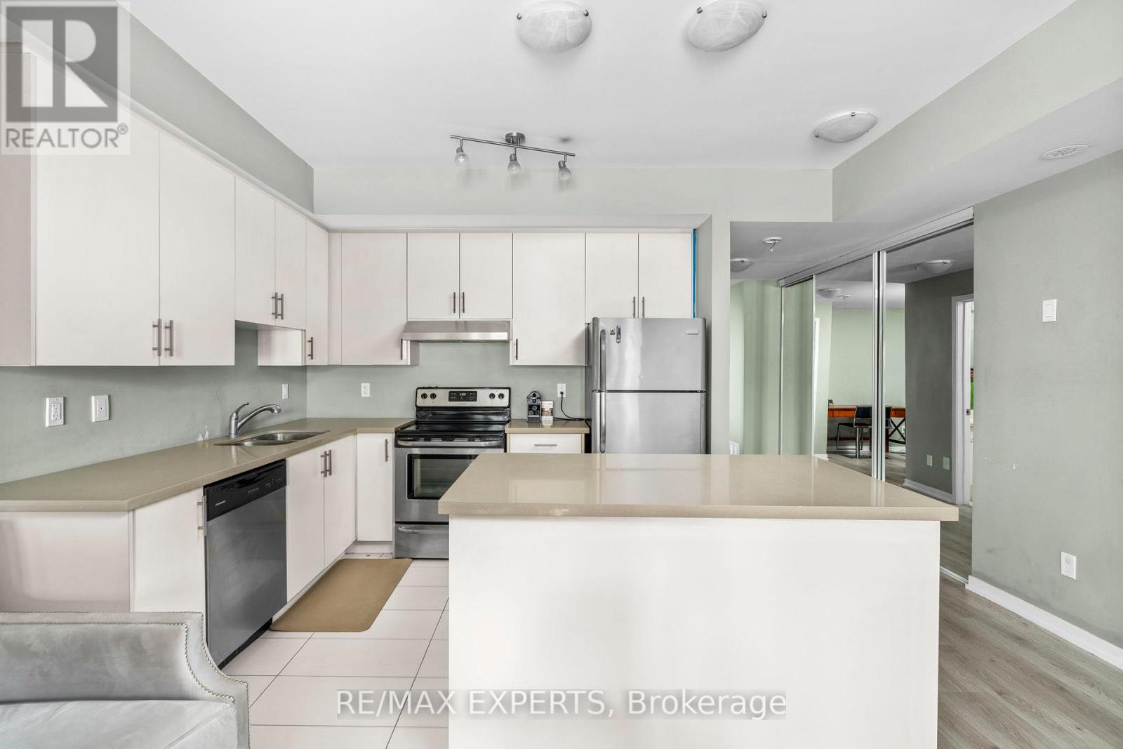 4 - 26 Bruce Street, Vaughan, Ontario  L4L 0H4 - Photo 8 - N13220316