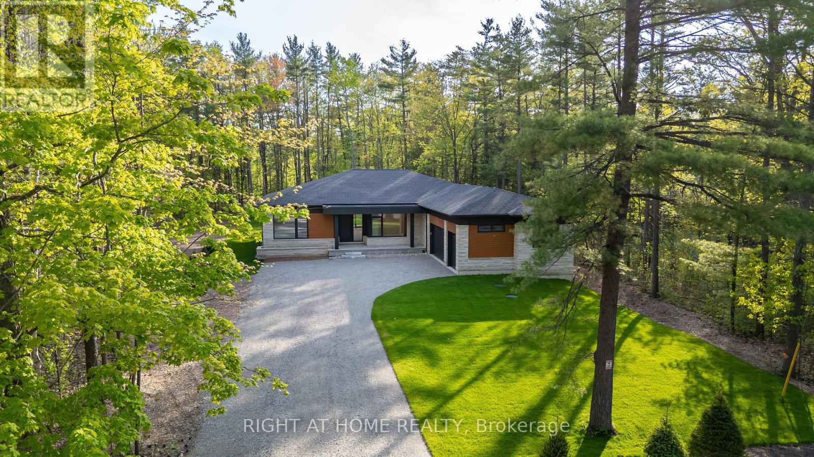 1318 Tiny Beaches Road S, Tiny, Ontario  L0L 2T0 - Photo 35 - S13220348