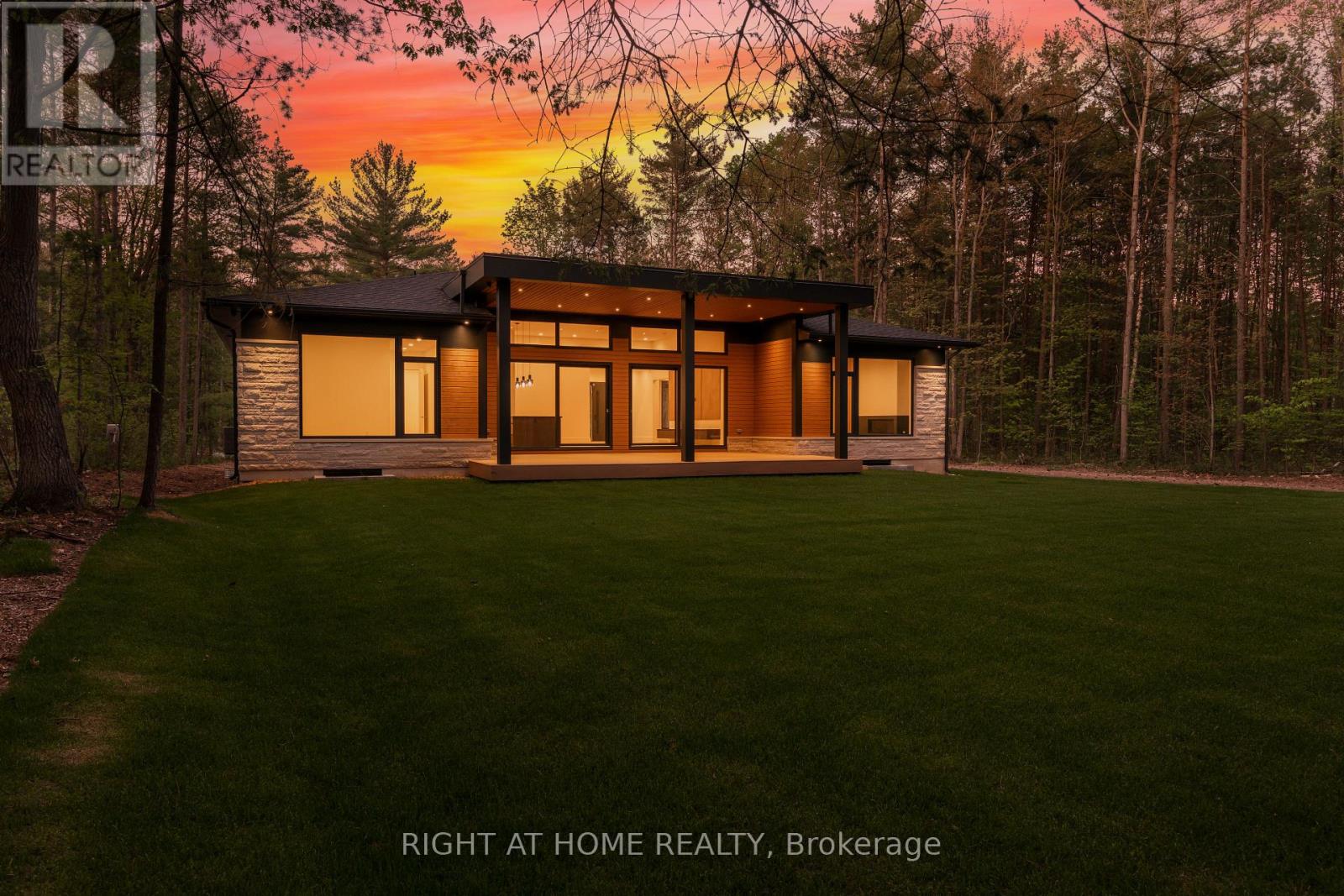 1318 Tiny Beaches Road S, Tiny, Ontario  L0L 2T0 - Photo 39 - S13220348