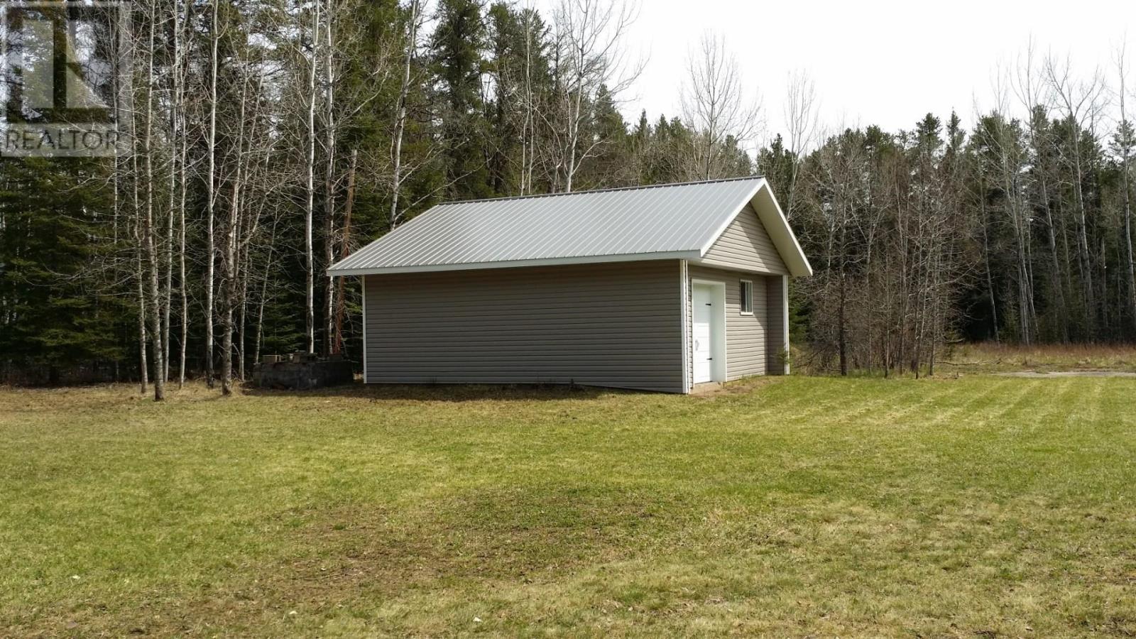 313 Wappner Rd, Thunder Bay, Ontario  P7G 1P4 - Photo 2 - TB2601272