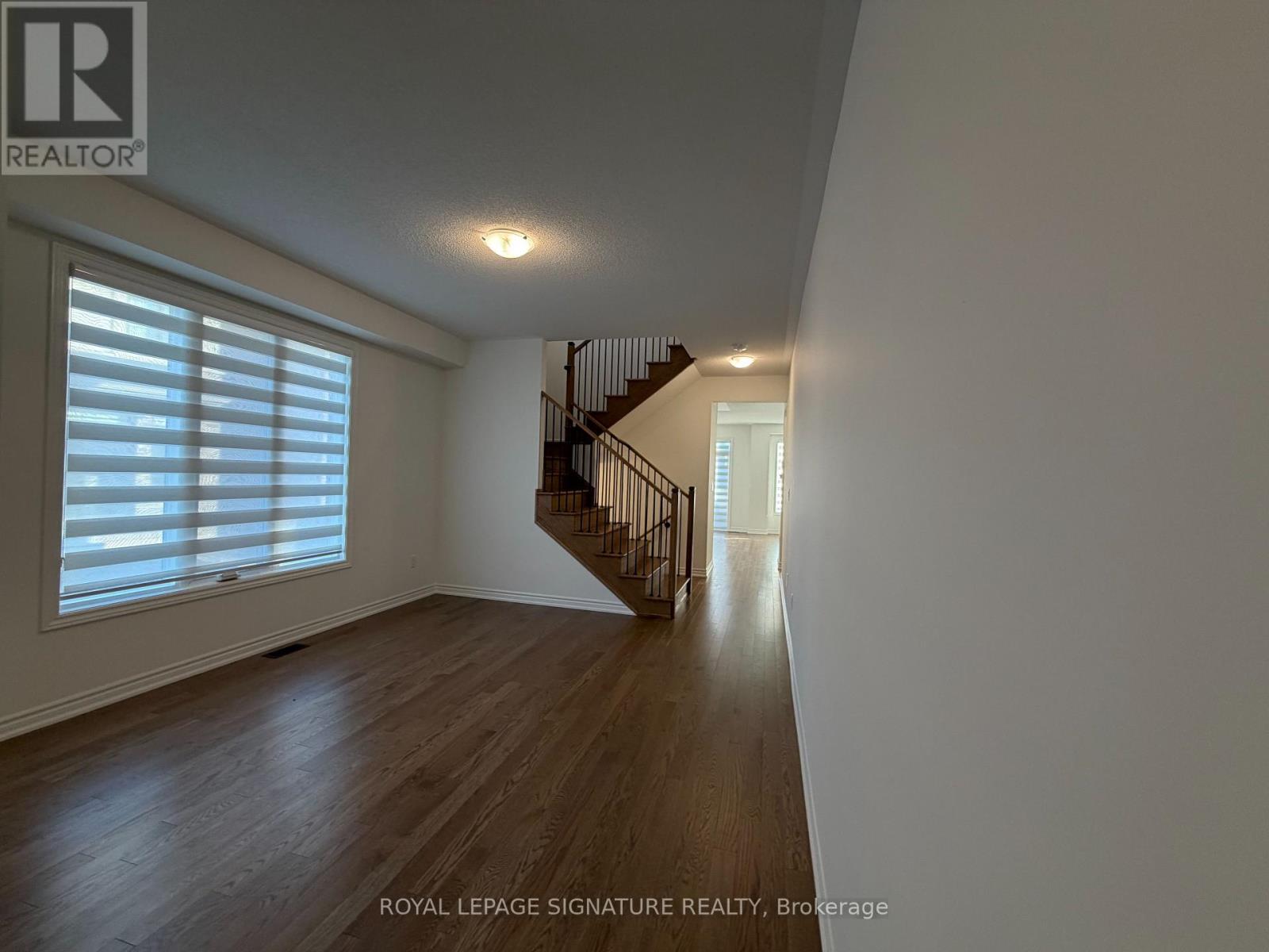 1460 Chamomile Crescent W, Milton, Ontario  L9E 2E9 - Photo 4 - W13220328