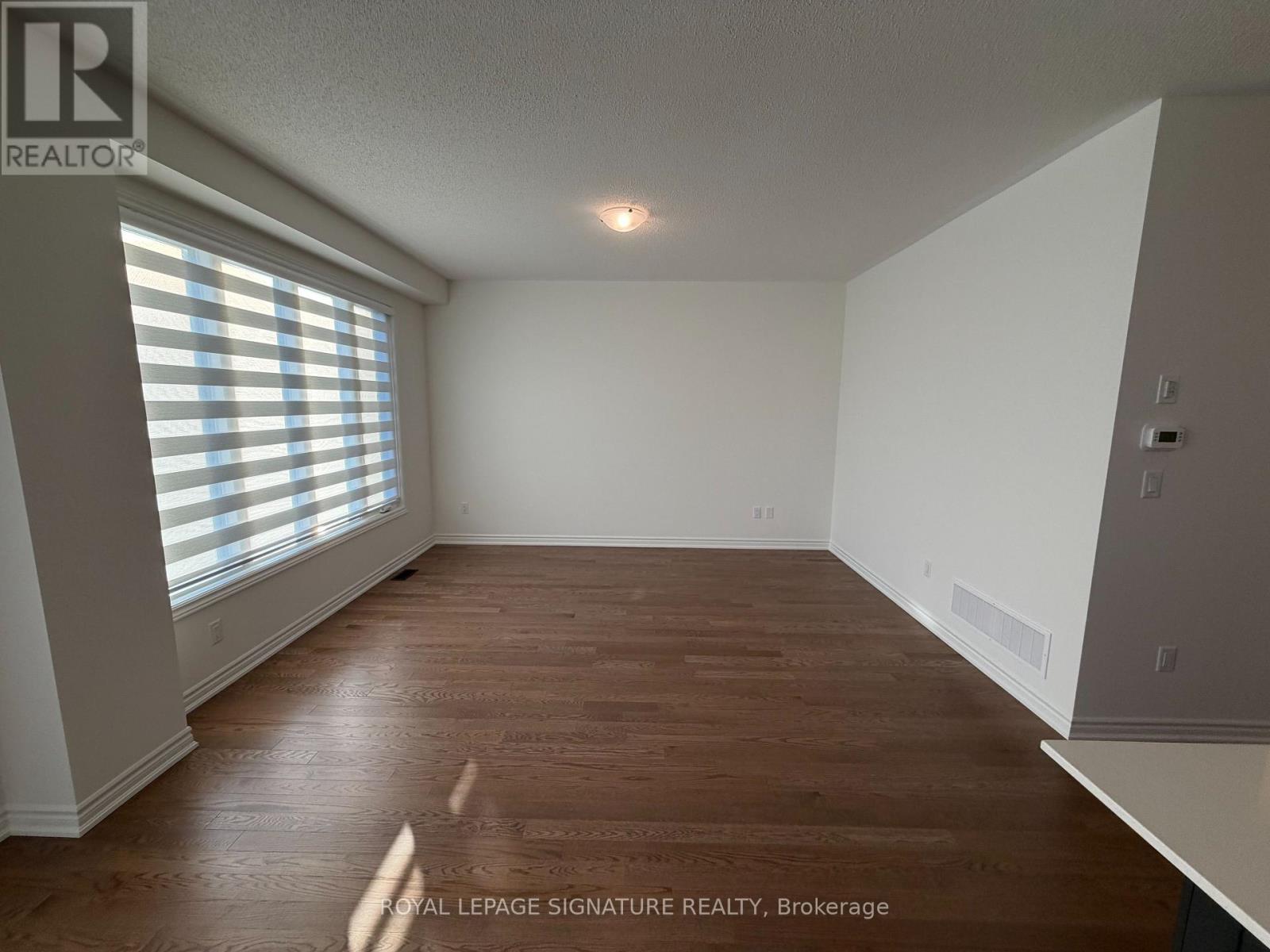 1460 Chamomile Crescent W, Milton, Ontario  L9E 2E9 - Photo 6 - W13220328
