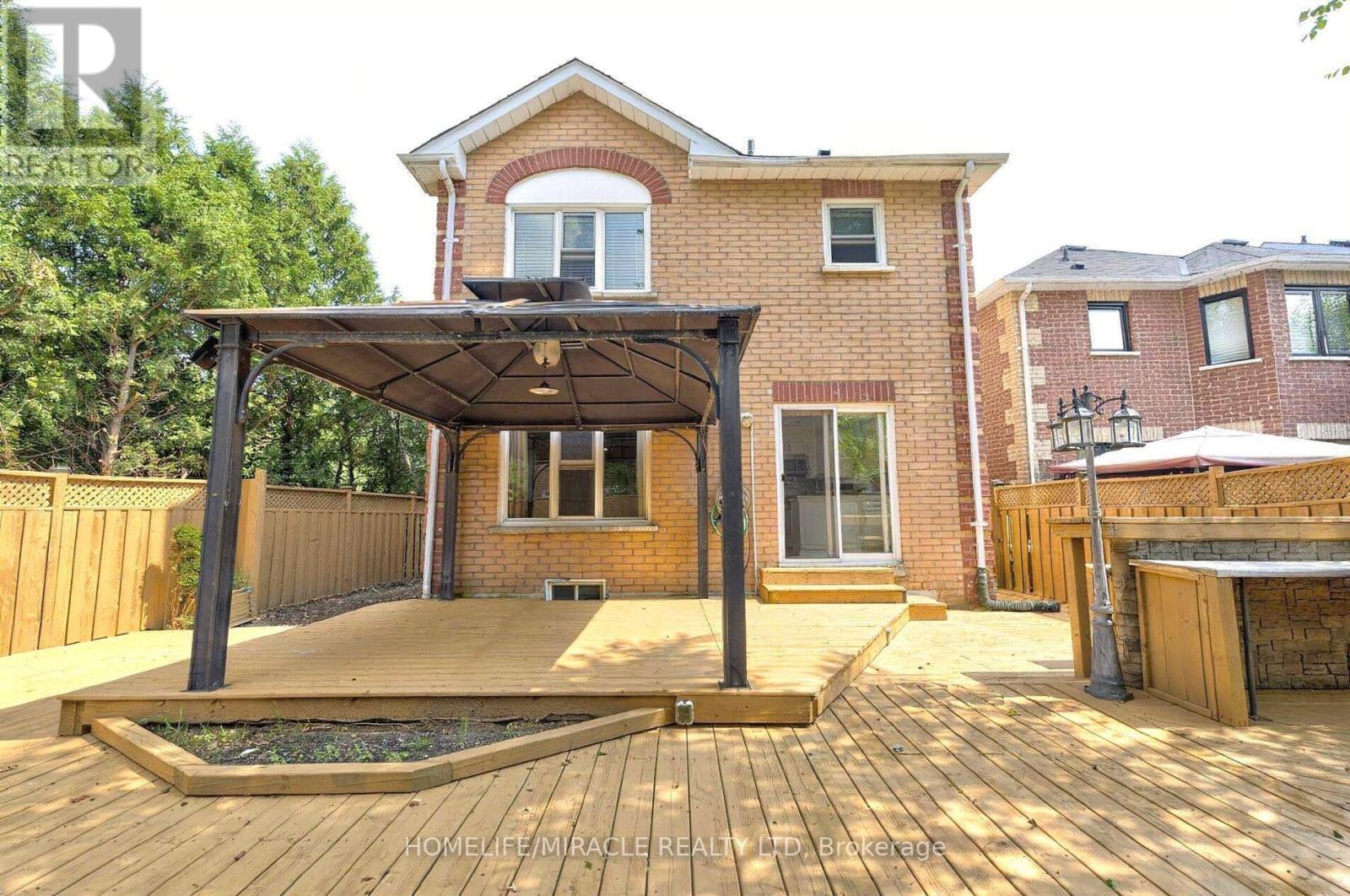 45 Sunley Crescent, Brampton, Ontario  L6Y 5B8 - Photo 19 - W13220510