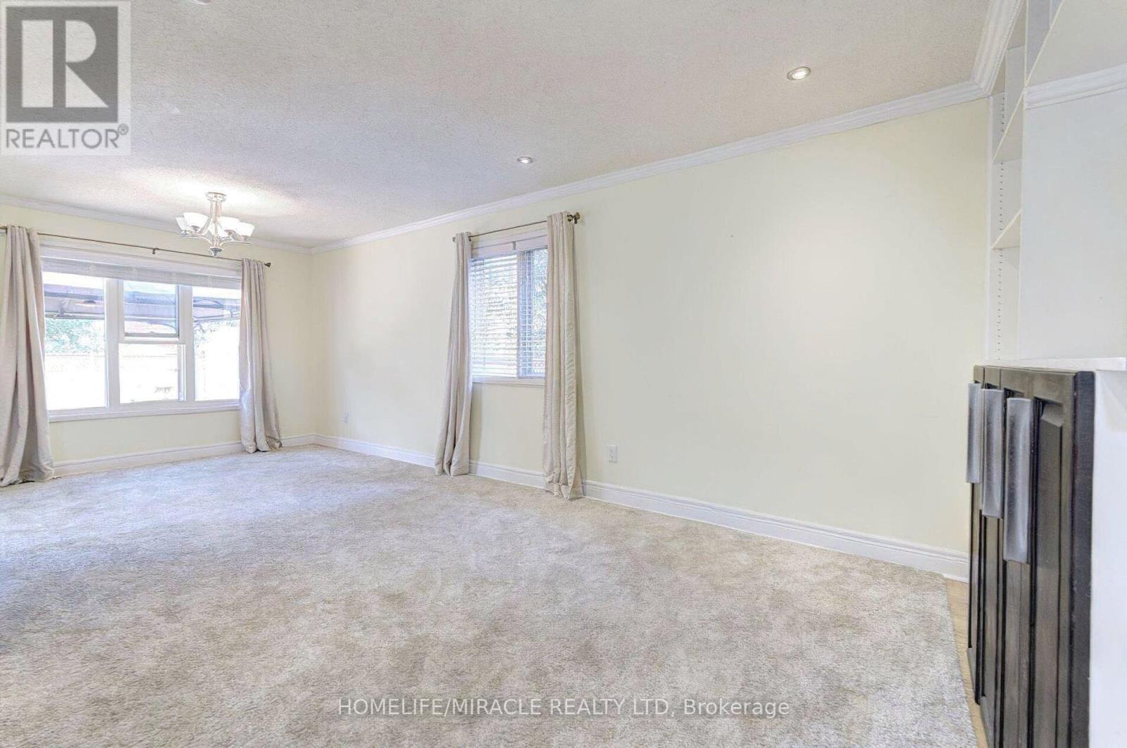 45 Sunley Crescent, Brampton, Ontario  L6Y 5B8 - Photo 7 - W13220510