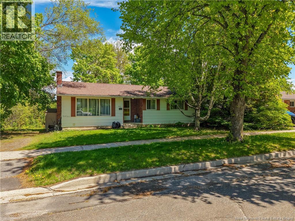 427 Dufferin Street, Fredericton, New Brunswick  E3B 3A8 - Photo 5 - NB139596