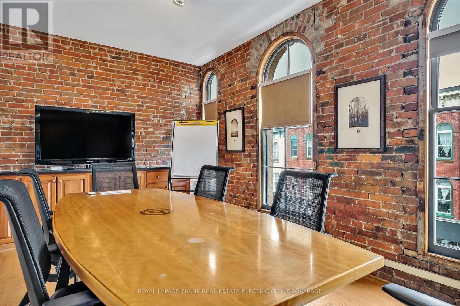 301 - 379 George Street N, Peterborough, Ontario  K9H 3R2 - Photo 6 - X13220666