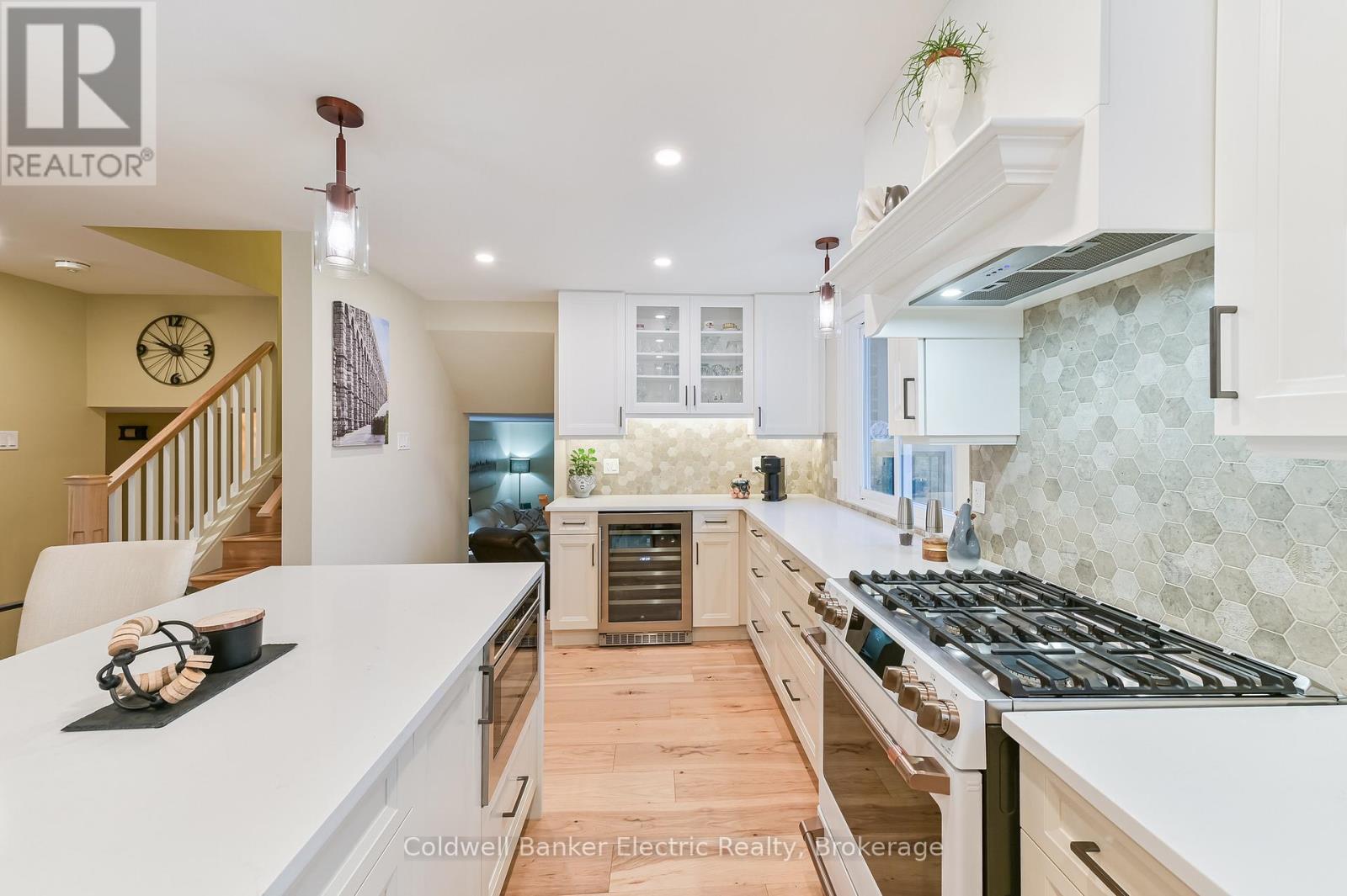 872 Cumberland Avenue, Peterborough, Ontario  K9H 7B2 - Photo 12 - X13220690