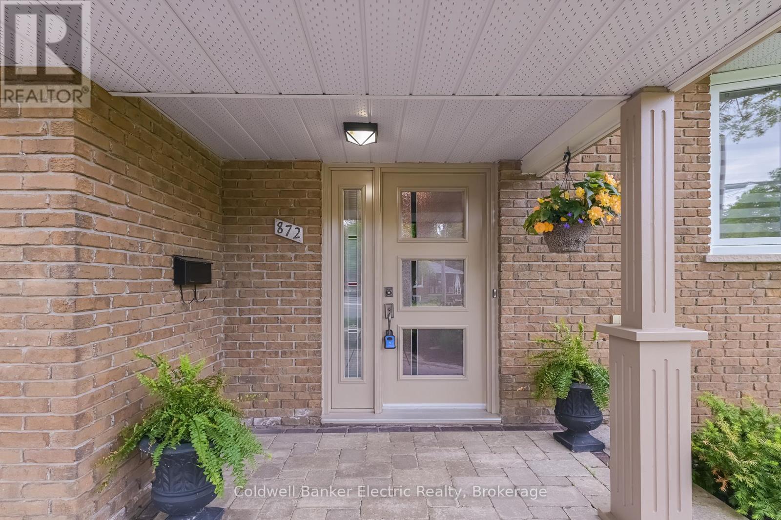 872 Cumberland Avenue, Peterborough, Ontario  K9H 7B2 - Photo 3 - X13220690