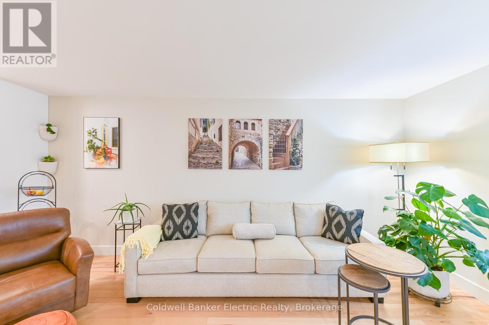 872 Cumberland Avenue, Peterborough, Ontario  K9H 7B2 - Photo 6 - X13220690
