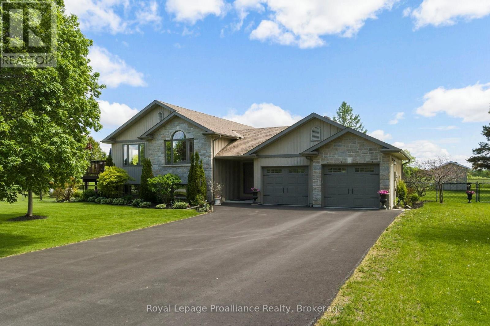 561 Stacey Road, Quinte West, Ontario  K0K 3M0 - Photo 2 - X13220850