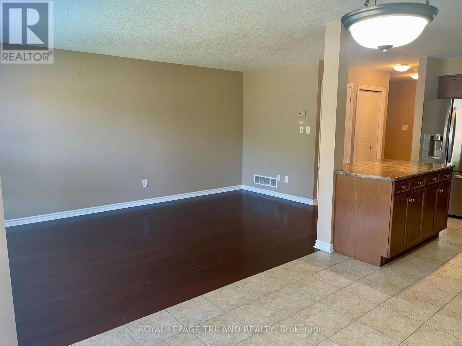 979 Crosscreek Court, London East, Ontario  N5Y 6K9 - Photo 7 - X13220548