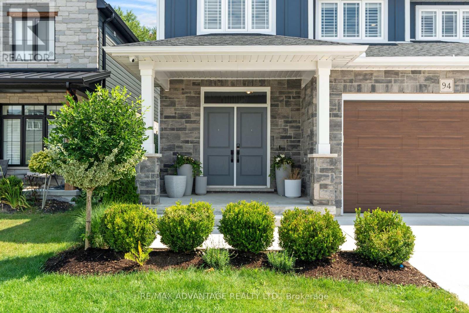 94 Mill Pond Crescent, Thames Centre, Ontario  N0L 1G2 - Photo 3 - X13220556