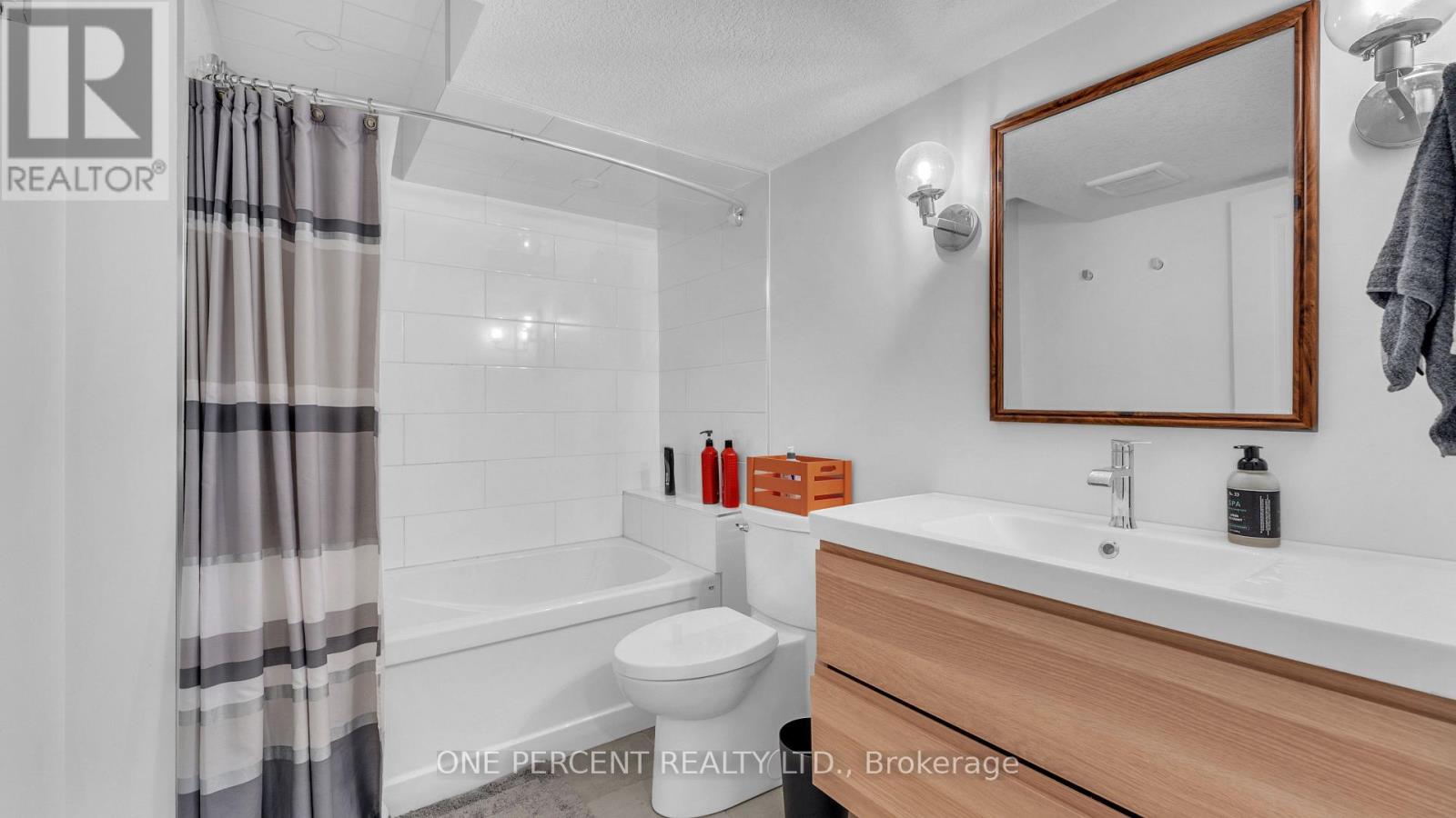 16 Peregrine Avenue, Middlesex Centre (Kilworth), Ontario  N0L 1R0 - Photo 32 - X13220646