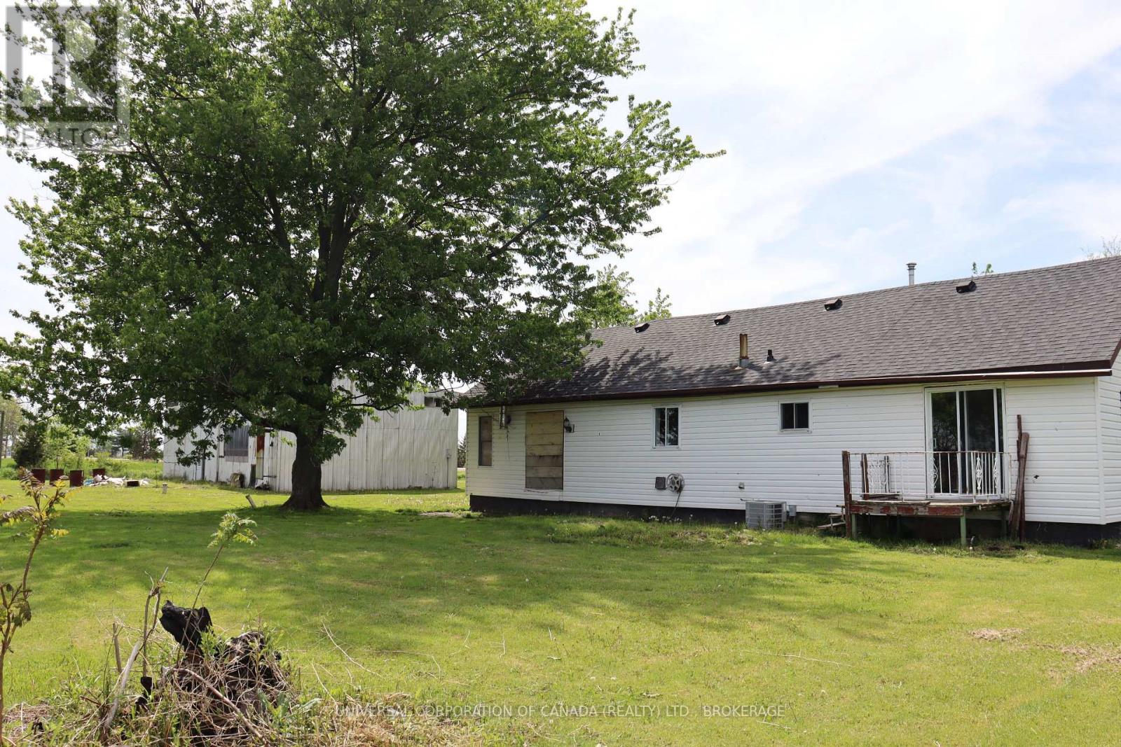 12486 Talbot Trail, Chatham-Kent, Ontario  N0P 1X0 - Photo 19 - X13220684