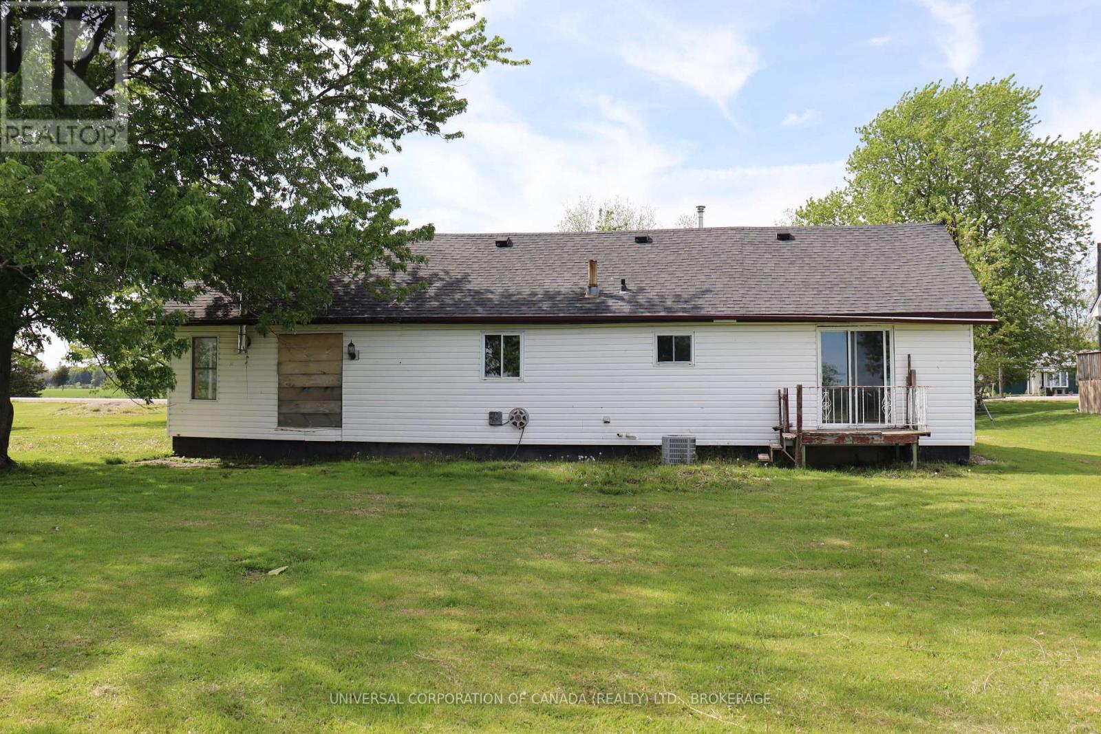 12486 Talbot Trail, Chatham-Kent, Ontario  N0P 1X0 - Photo 21 - X13220684