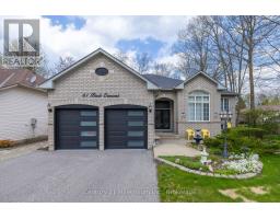 61 BUSH CRESCENT