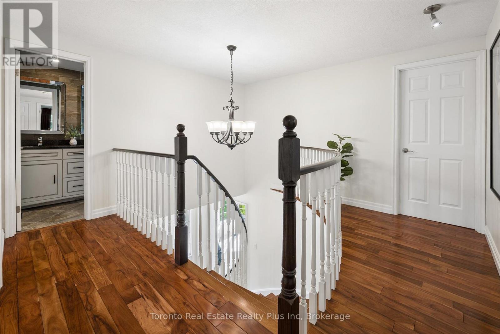 109 Ashberry Place, Waterloo, Ontario  N2T 1G8 - Photo 20 - X13220086