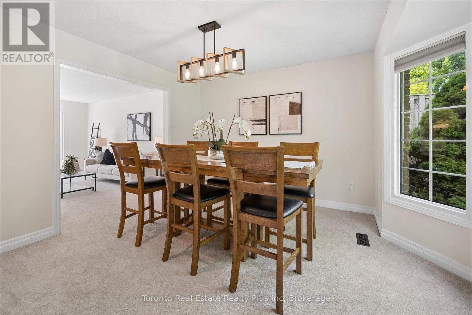 109 Ashberry Place, Waterloo, Ontario  N2T 1G8 - Photo 7 - X13220086