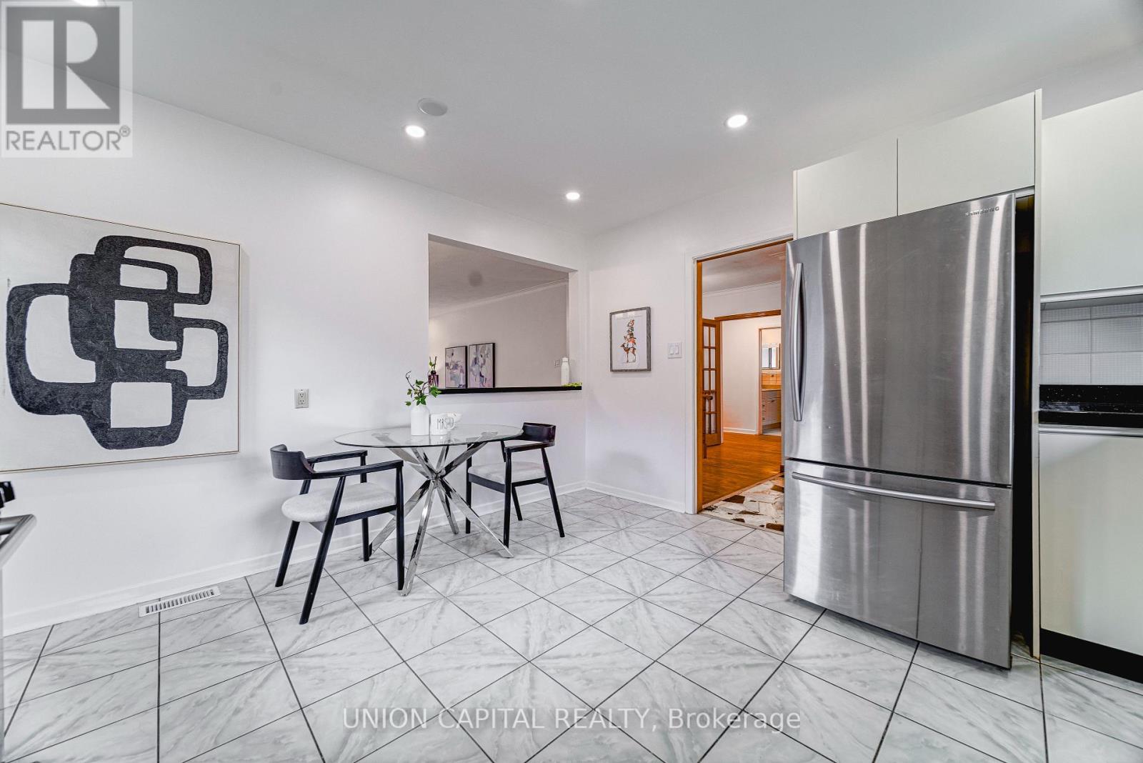 483 Huntingwood Drive, Toronto (Tam O'shanter-Sullivan), Ontario  M1W 1G5 - Photo 7 - E13220372