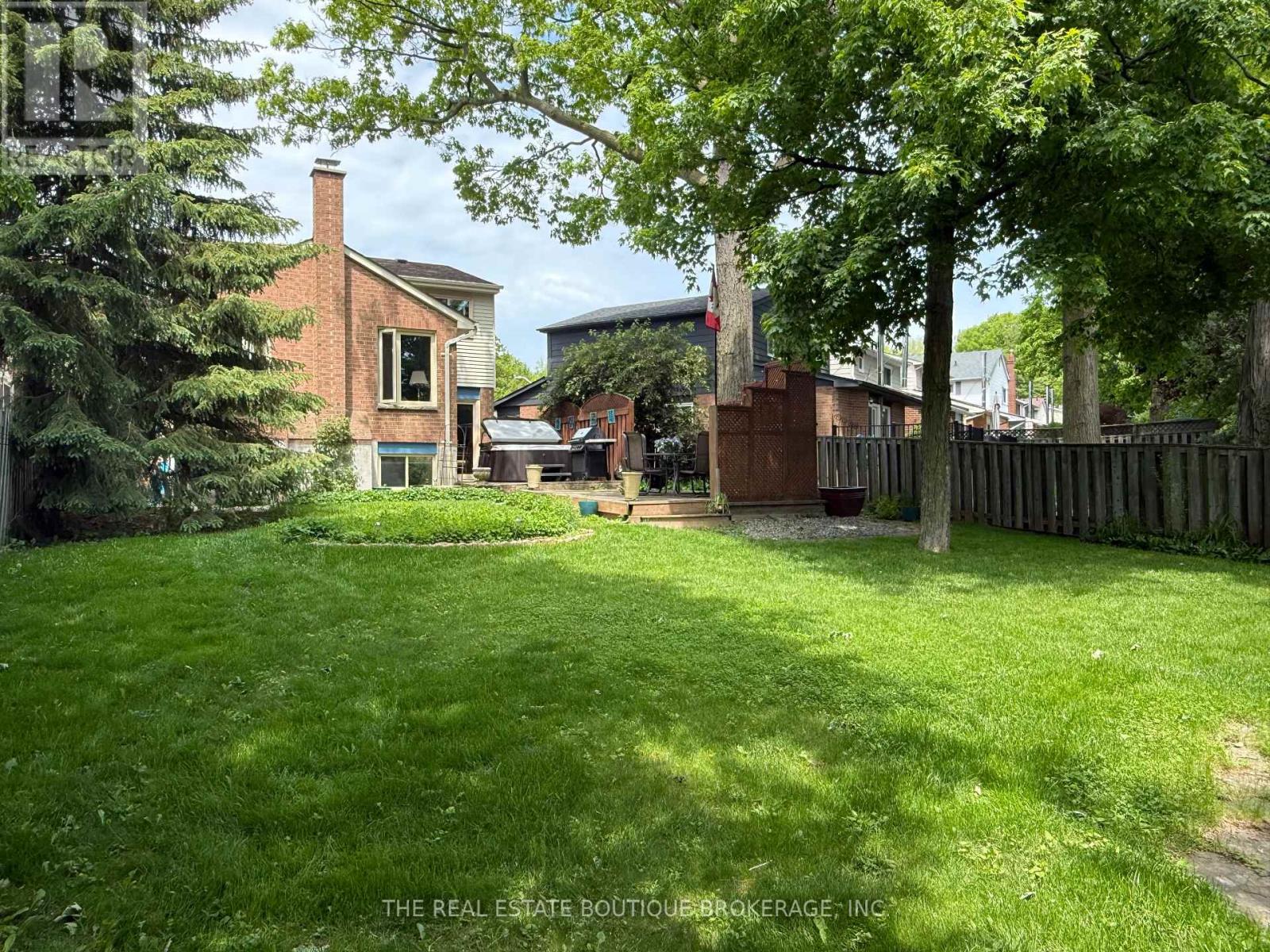 3200 Greenbough Crescent, Burlington, Ontario  L7M 3B1 - Photo 48 - W12984190