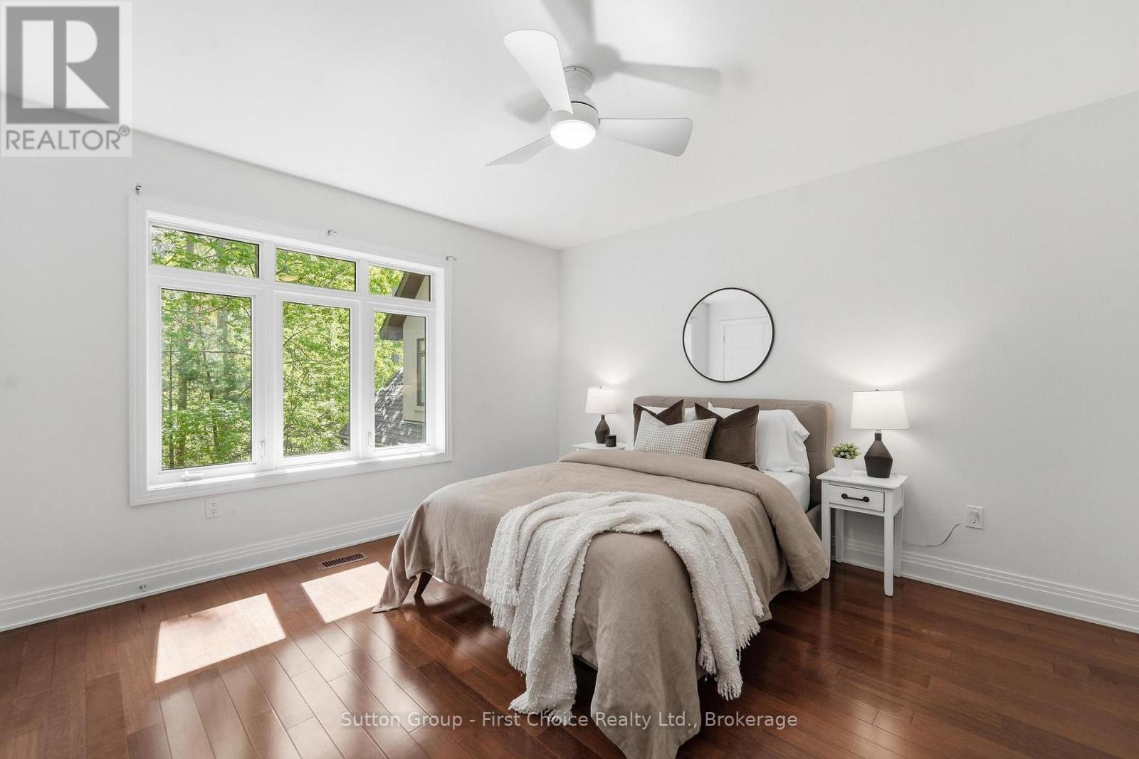 9924 Pinery Lane, Lambton Shores, Ontario  N0M 1T0 - Photo 17 - X13220650