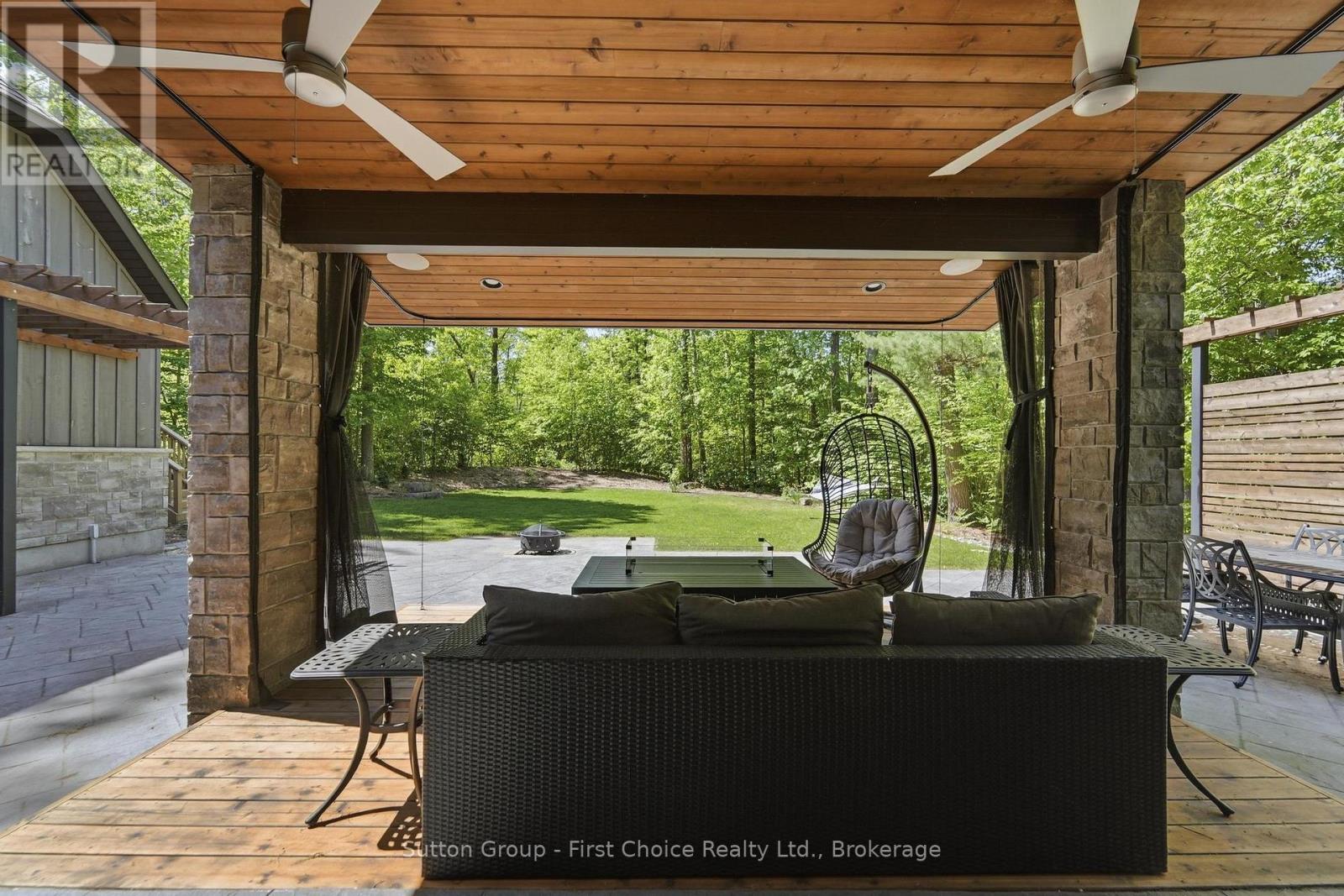 9924 Pinery Lane, Lambton Shores, Ontario  N0M 1T0 - Photo 30 - X13220650