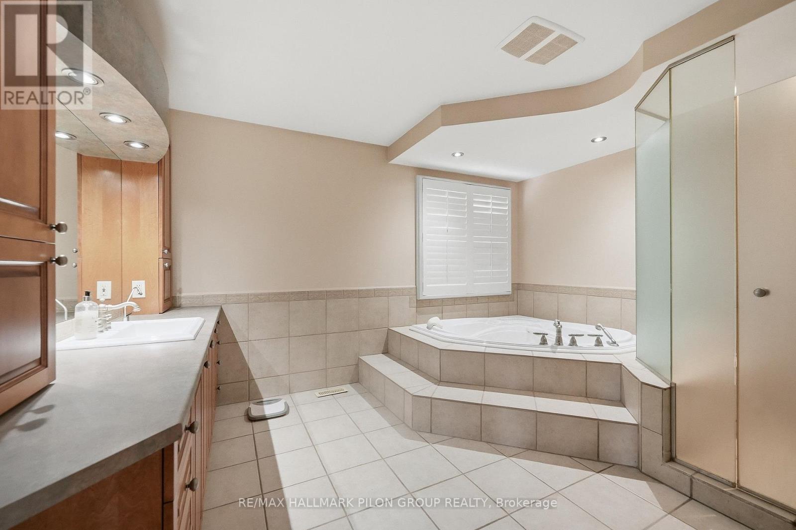 180 Sophie Street, Clarence-Rockland, Ontario  K4K 1K7 - Photo 16 - X13220624
