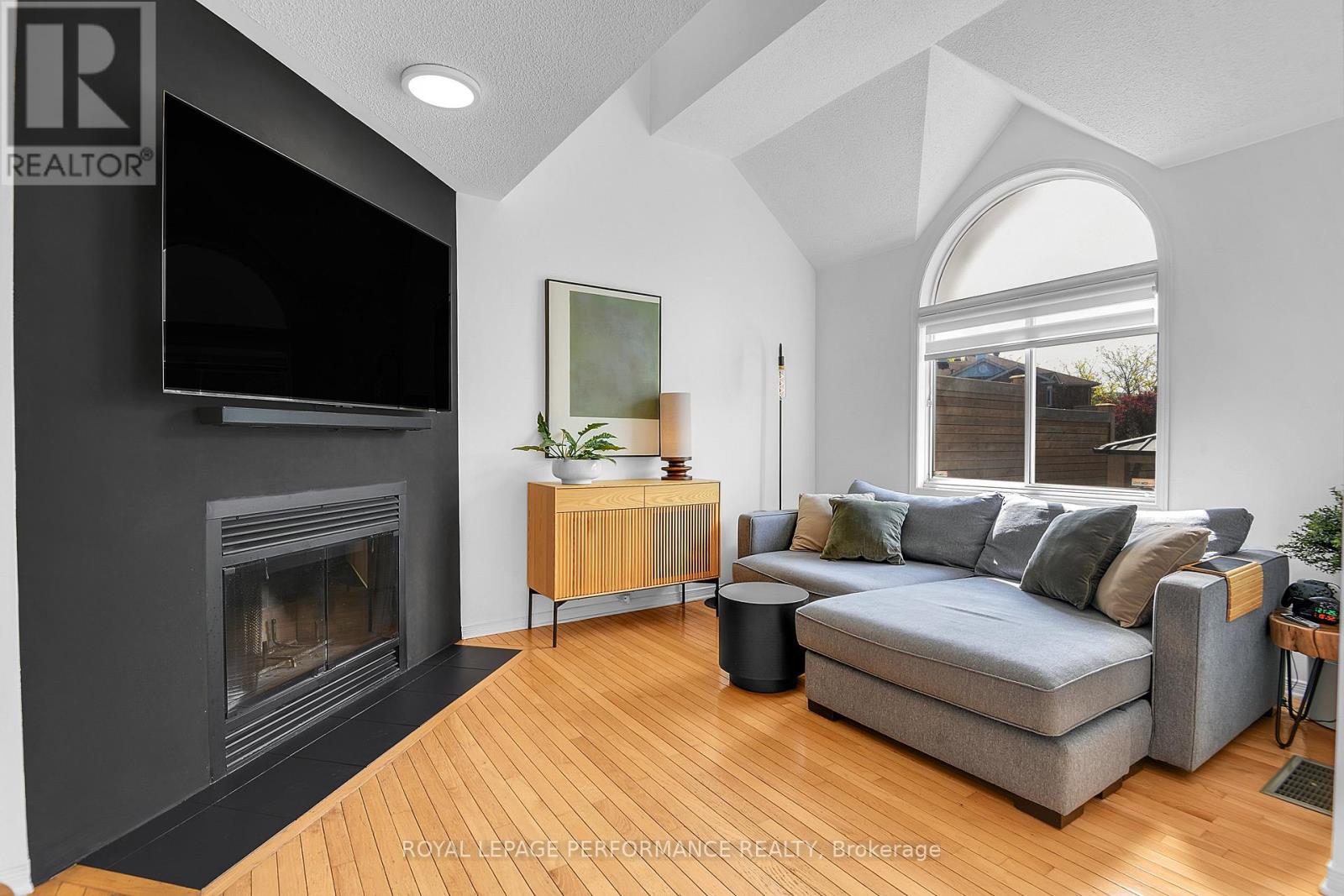 4310 Sunwood Crescent, Ottawa, Ontario K1J 1B9 - Photo 7 - X13220738