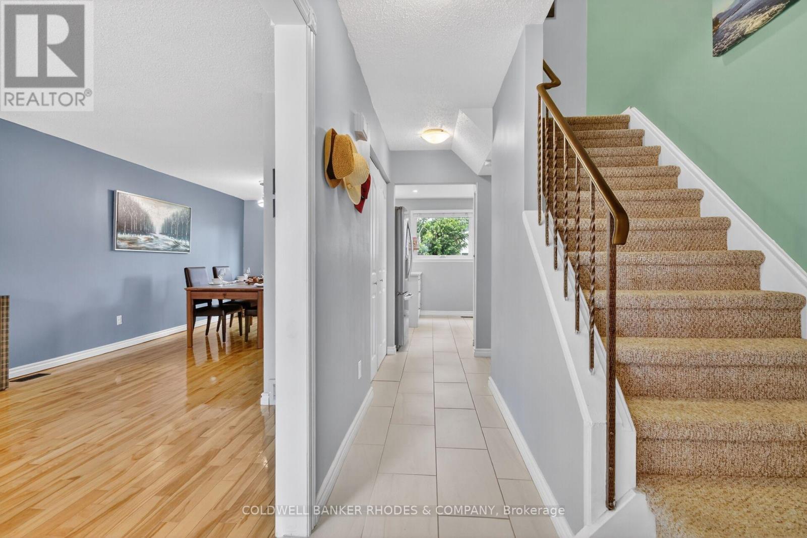 2439 Autumn Hill Crescent, Ottawa, Ontario K1B 4M6 - Photo 3 - X13220824