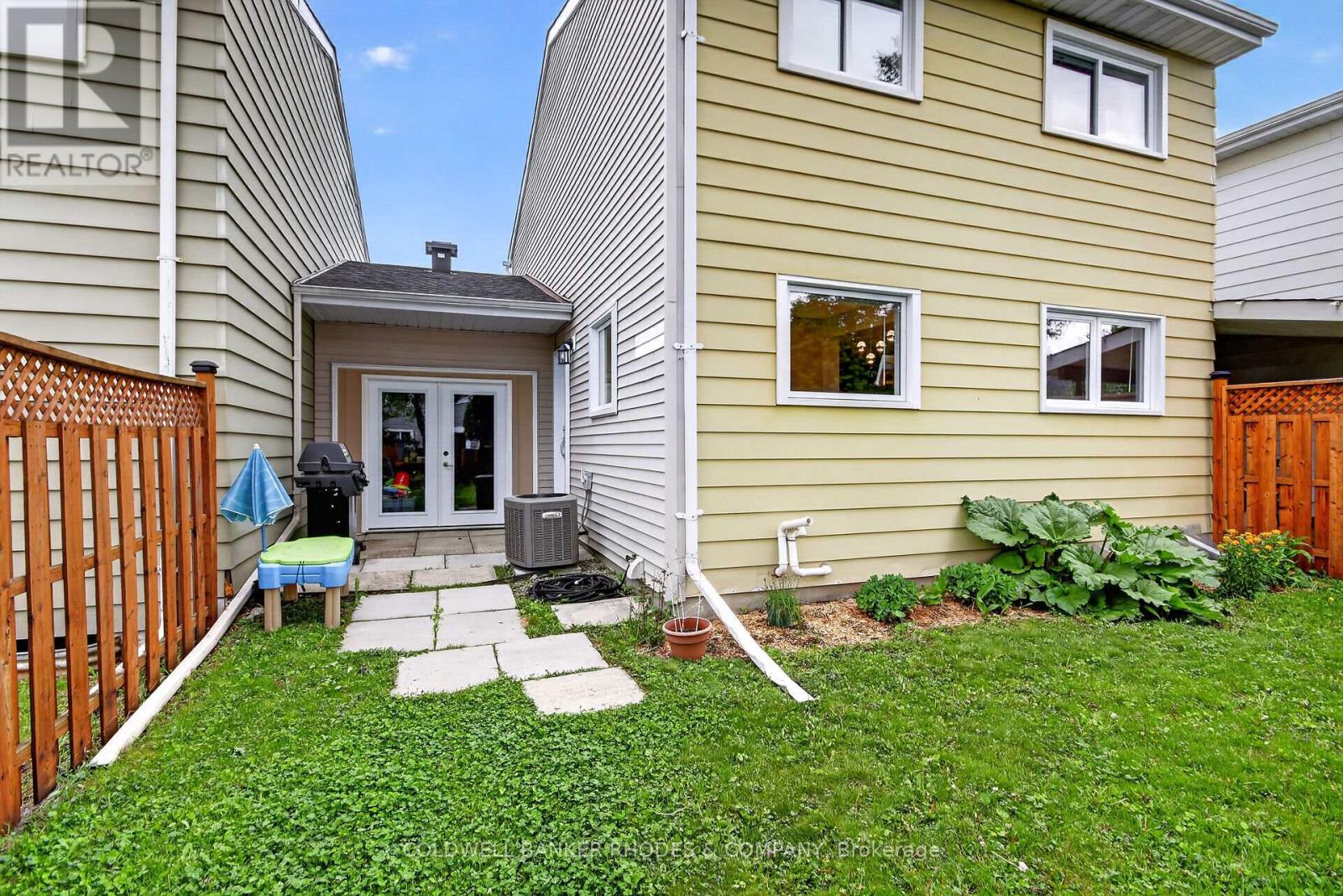2439 Autumn Hill Crescent, Ottawa, Ontario K1B 4M6 - Photo 33 - X13220824