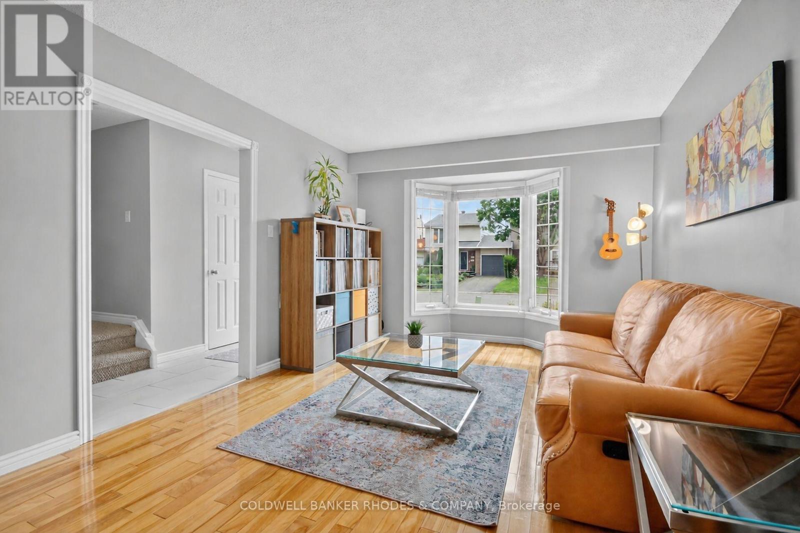 2439 Autumn Hill Crescent, Ottawa, Ontario K1B 4M6 - Photo 5 - X13220824