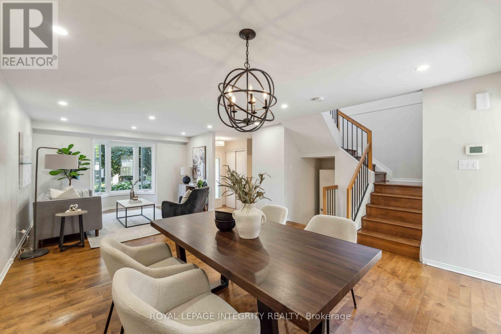 7 Windhurst Drive, Ottawa, Ontario K2G 6G6 - Photo 4 - X13220892
