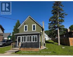 41 HILL STREET, Prince Edward County, Ontario