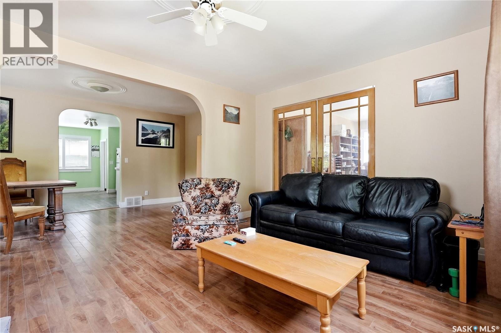 340 Charles Street, Asquith, Saskatchewan  S0K 0J0 - Photo 5 - SK037683