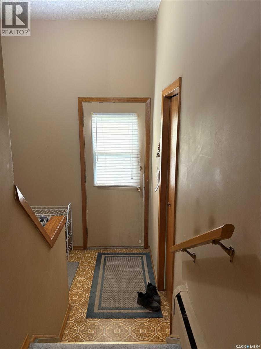 1058 Montague Street, Regina, Saskatchewan S4T 3H5 - Photo 15 - SK037572