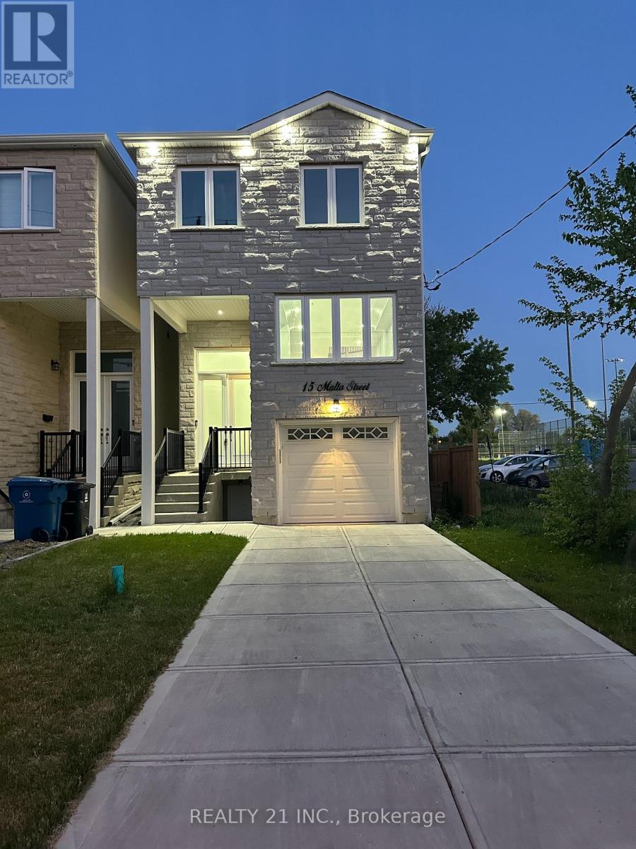 15 MALTA STREET, Toronto, Ontario