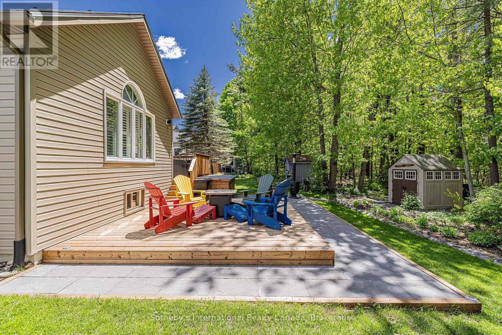 35 Pineridge Gate, Gravenhurst, Ontario  P1P 1Y4 - Photo 44 - X12991112