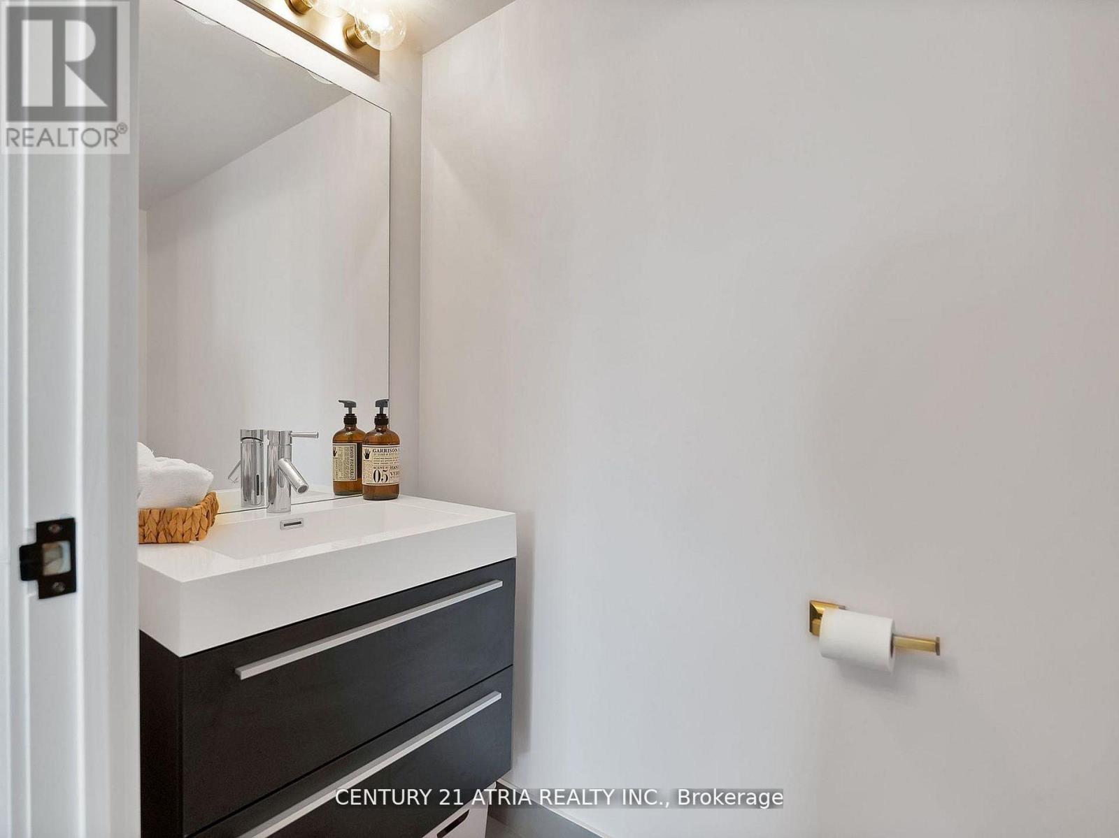 1107 - 25 Holly Street, Toronto, Ontario  M4S 0E3 - Photo 11 - C13220554
