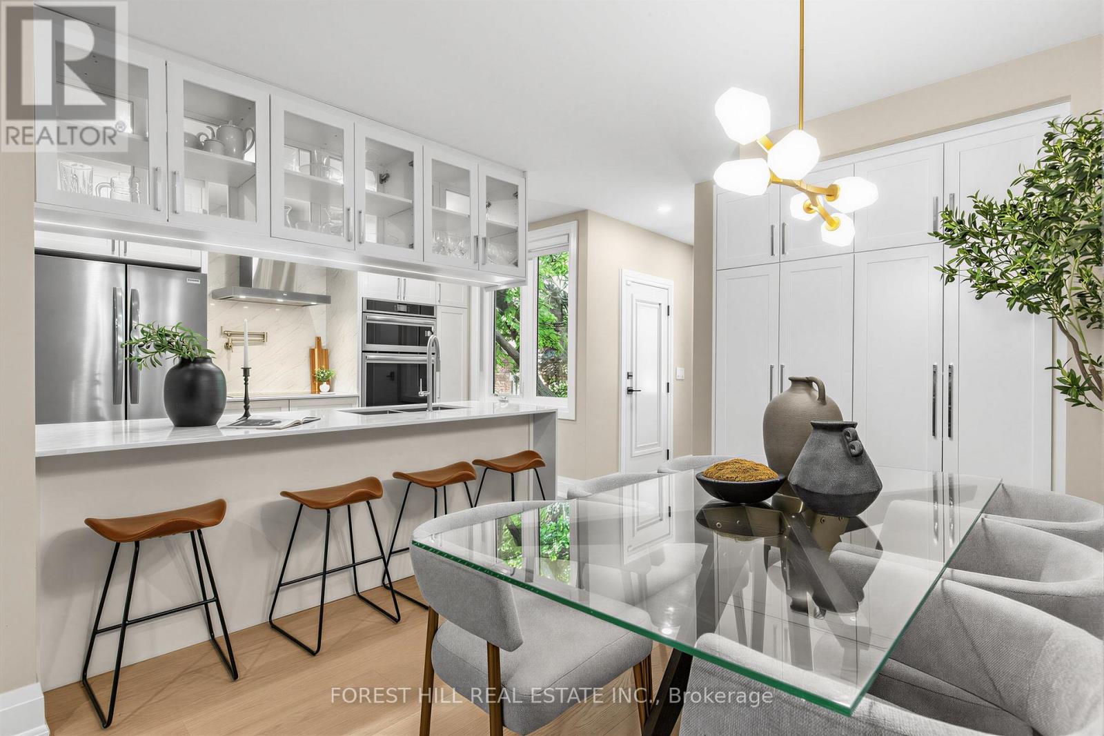 35 Park Hill Road, Toronto, Ontario  M6C 3M8 - Photo 13 - C13220578