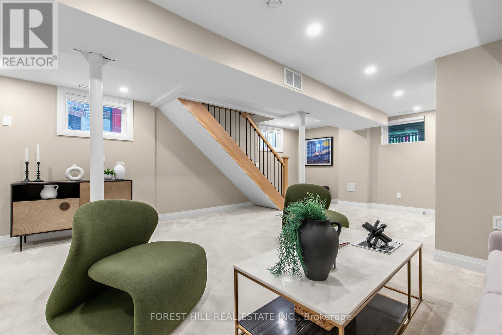 35 Park Hill Road, Toronto, Ontario  M6C 3M8 - Photo 34 - C13220578
