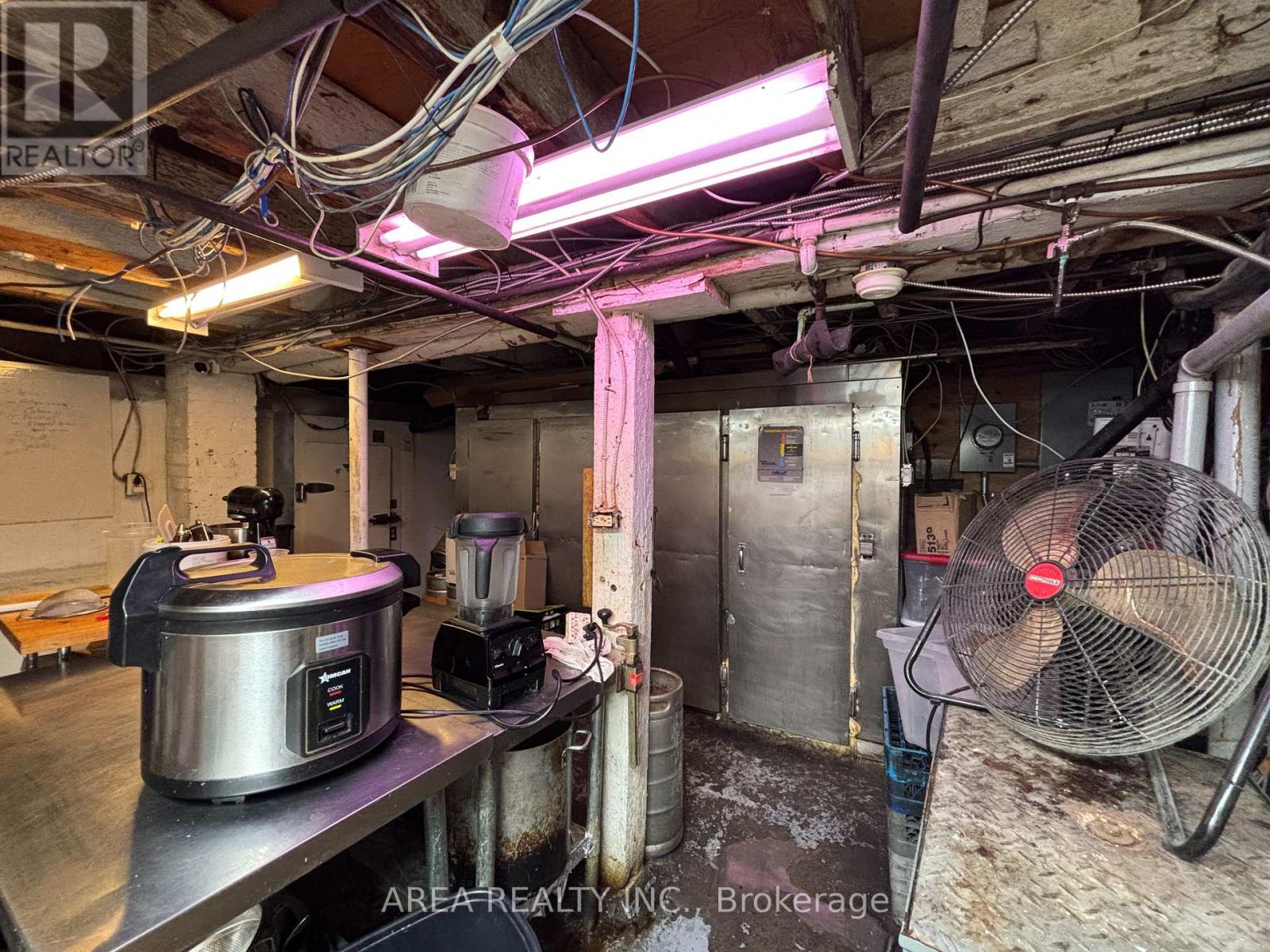 195 Carlton Street, Toronto, Ontario  M5A 2K7 - Photo 18 - C13220640