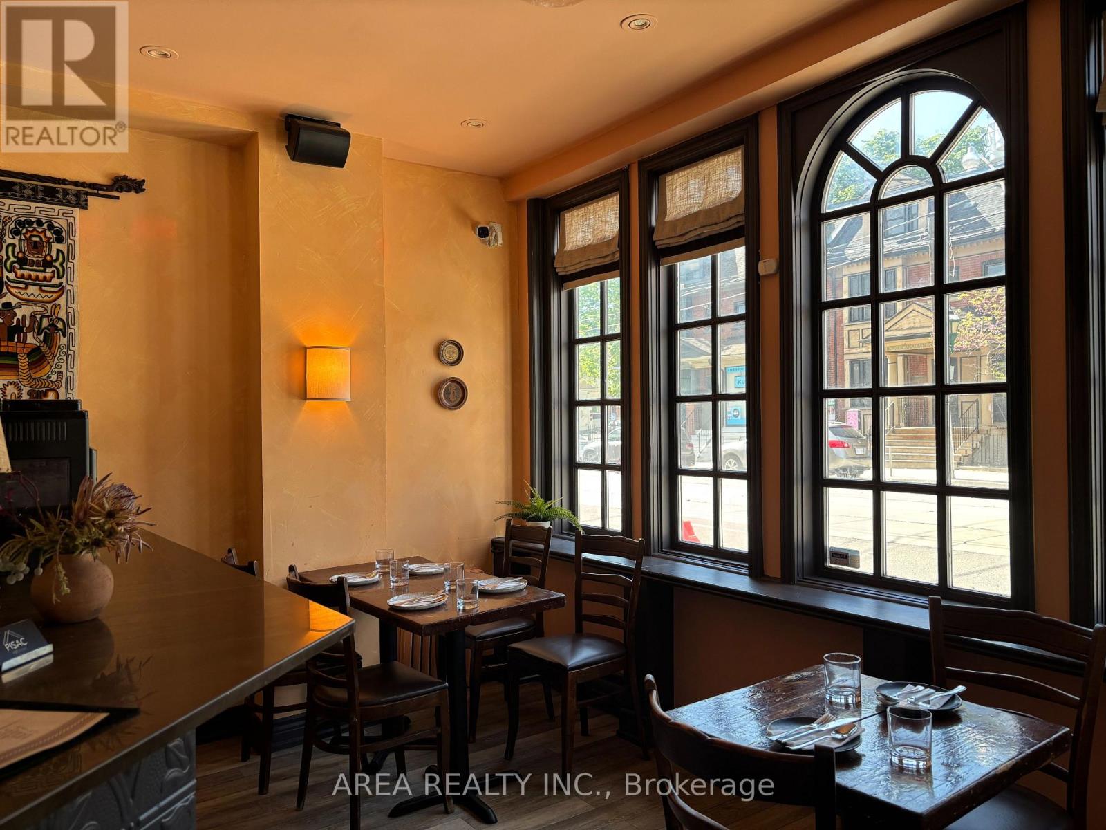 195 Carlton Street, Toronto, Ontario  M5A 2K7 - Photo 3 - C13220640