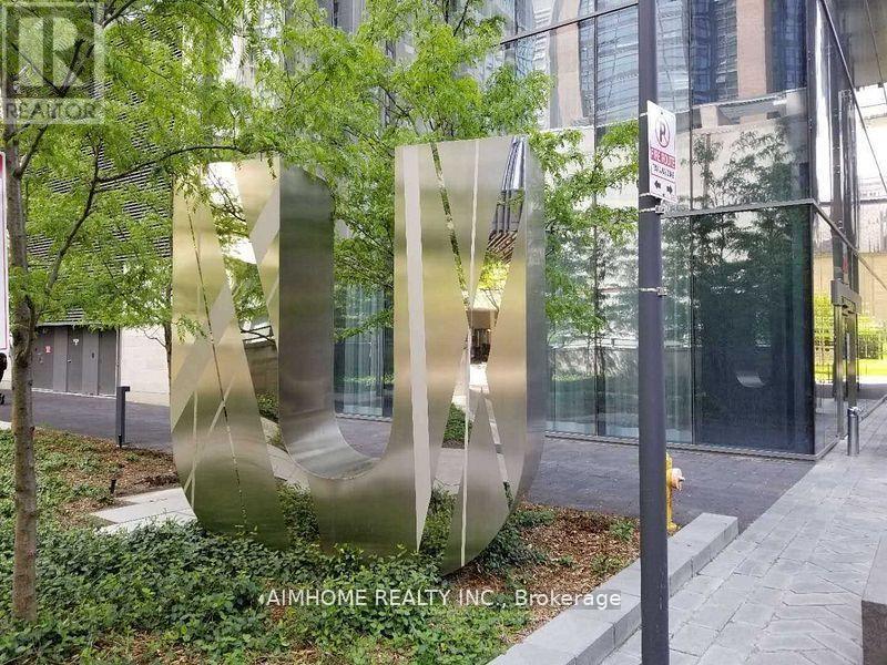 1506 - 1080 Bay Street, Toronto, Ontario  M5S 0A5 - Photo 2 - C13220662