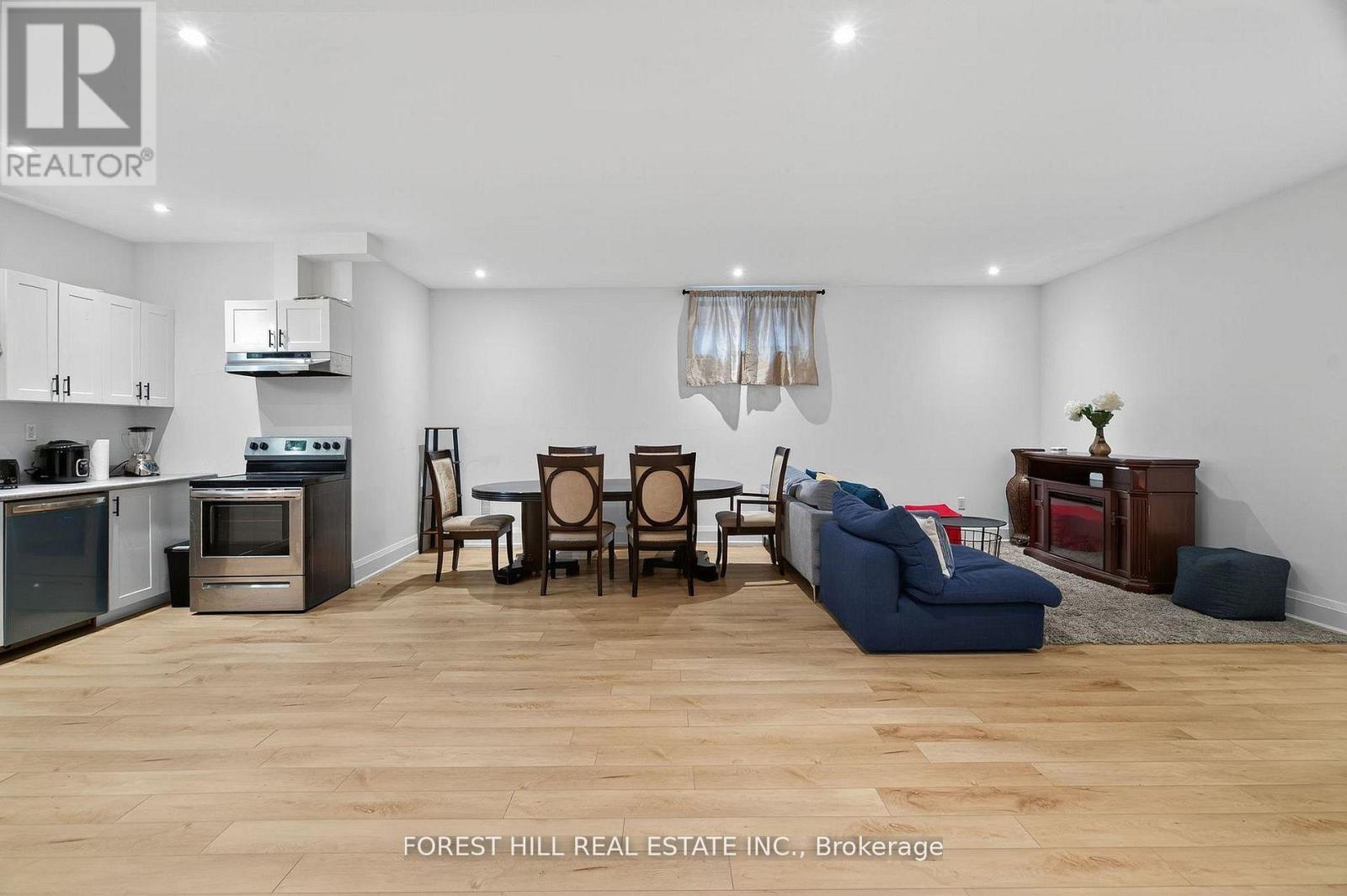 Bsmt - 645 Coldstream Avenue, Toronto, Ontario  M6B 2L3 - Photo 5 - C13220698