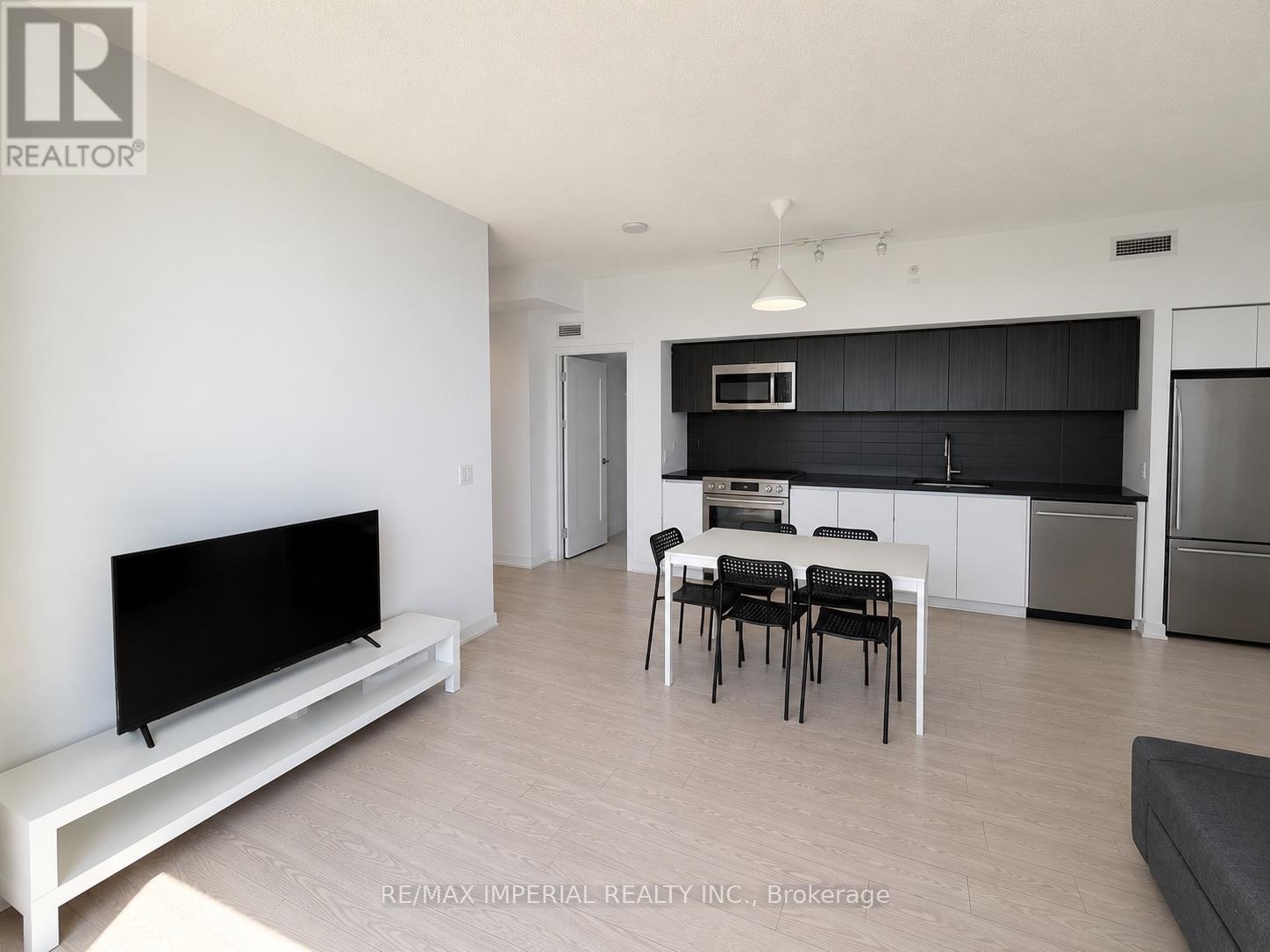 4606 - 75 Queens Wharf Road, Toronto, Ontario  M5V 0J8 - Photo 4 - C13220706